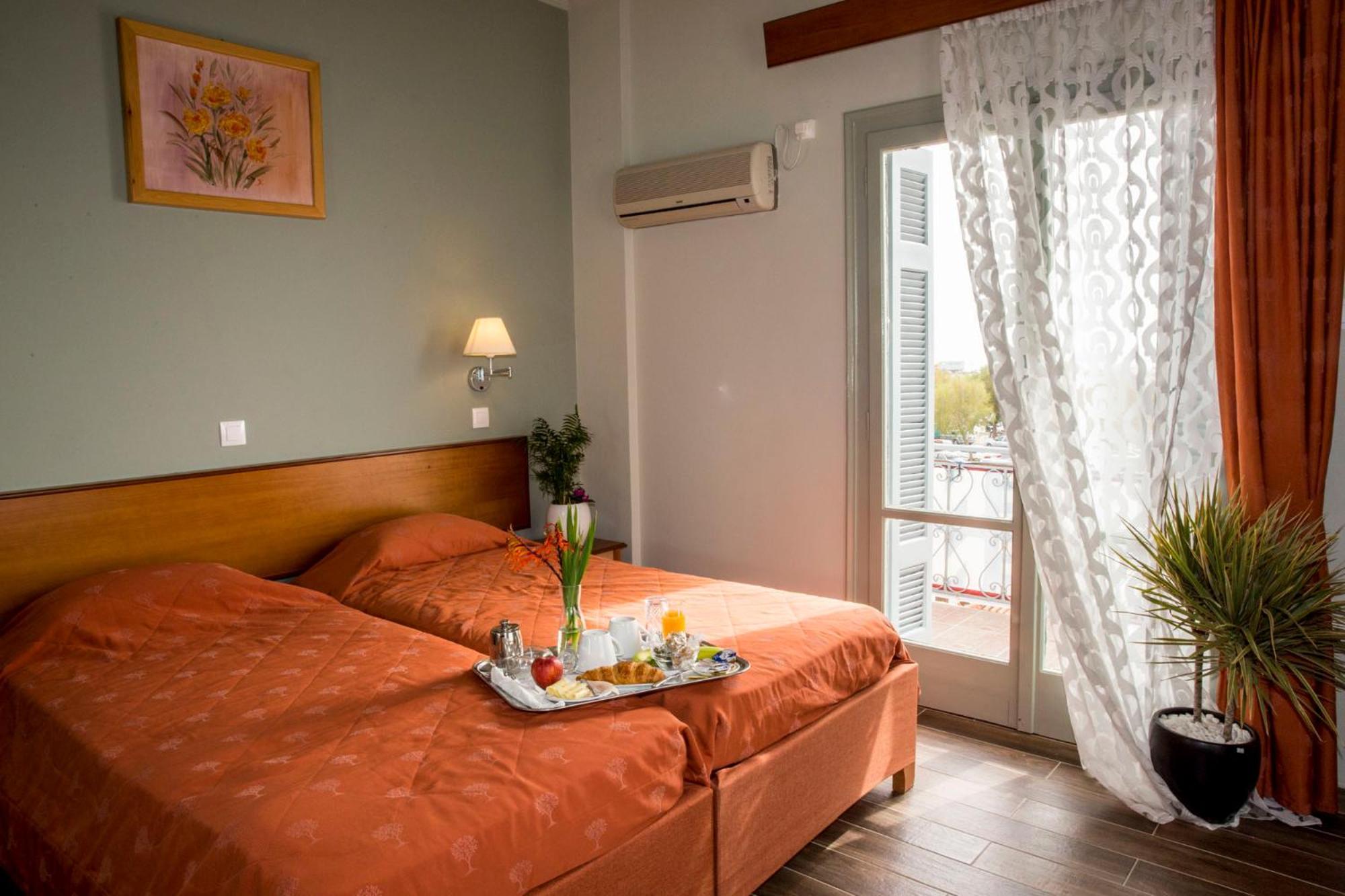 Togias Hotel Aegina Exterior foto